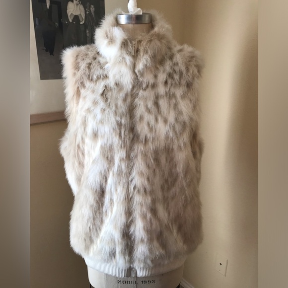 Faux Fur Vest by Coldwater Creek Size L - Picture 7 of 16
